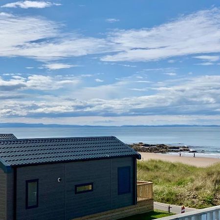Beach Front Lodge Hopeman Экстерьер фото