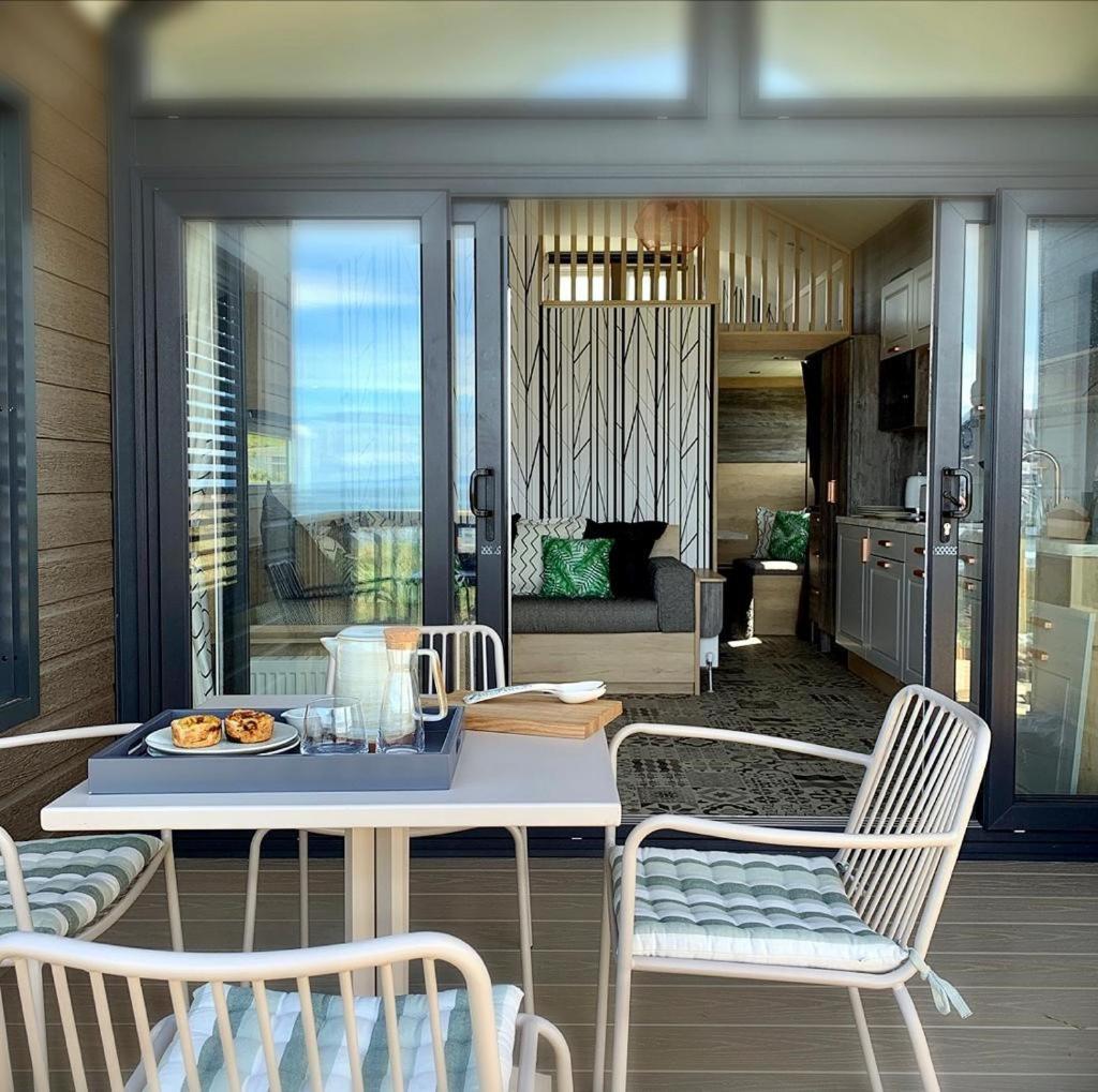 Beach Front Lodge Hopeman Экстерьер фото